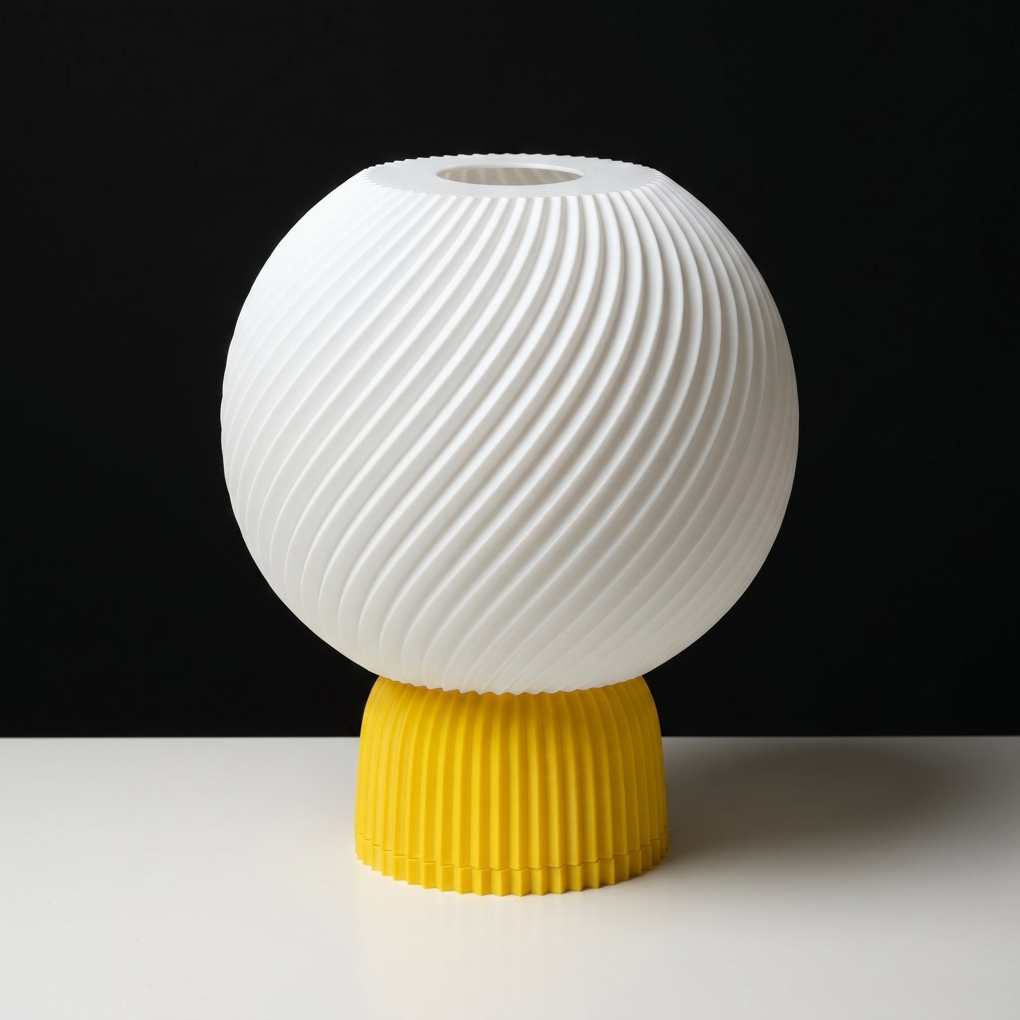Orbian Lamp