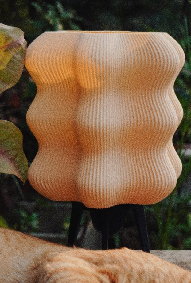 Lazy Lamp Beige & Black